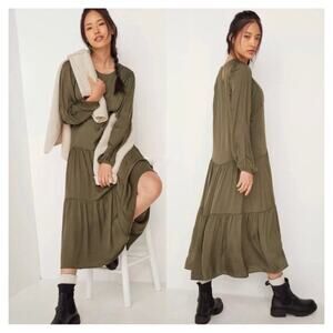 Anthropologie Dolan Left Coast Katrina Satin Midi Dress Small Tiered Oversized